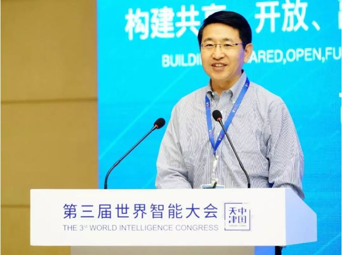  紫光集团联席总裁兼新华三CEO于英涛出席世界智能大会，谈5G时代的大数据机遇与数字化转型 